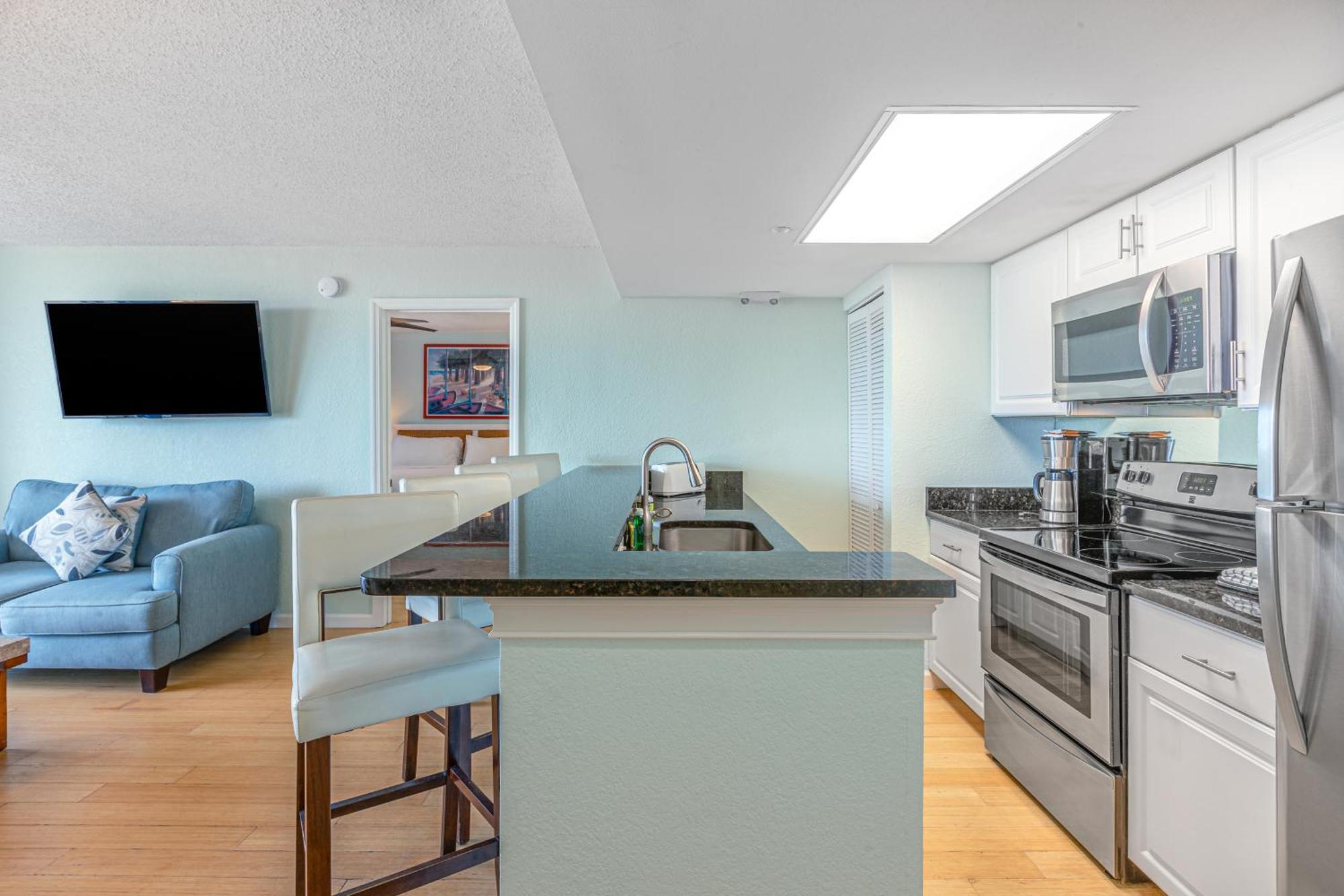 Sunrise Suites Cayo Coco Suite #208 Key West Room photo