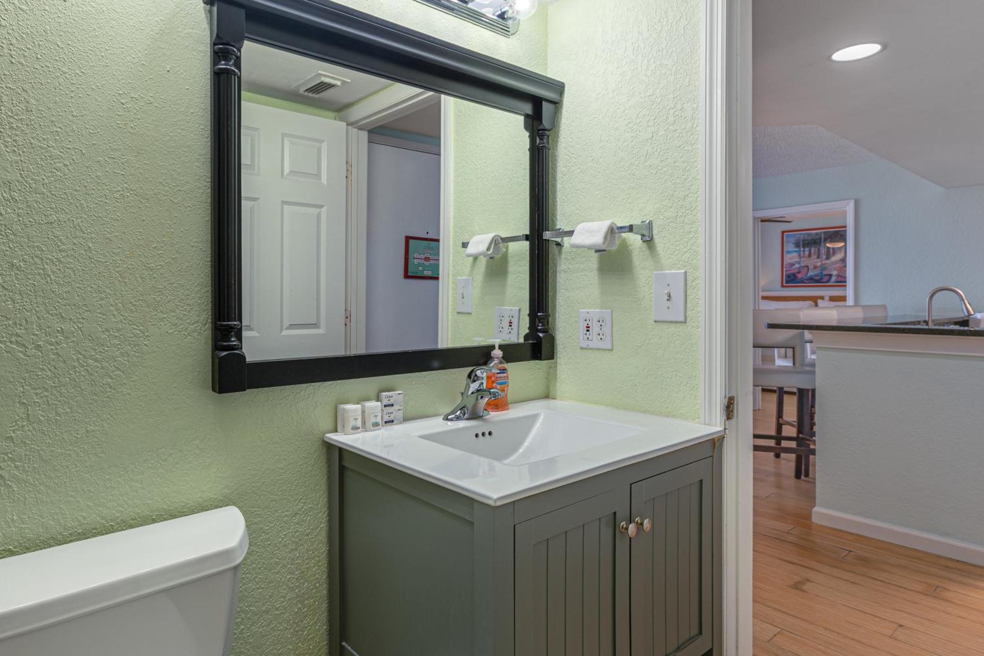 Sunrise Suites Cayo Coco Suite #208 Key West Room photo