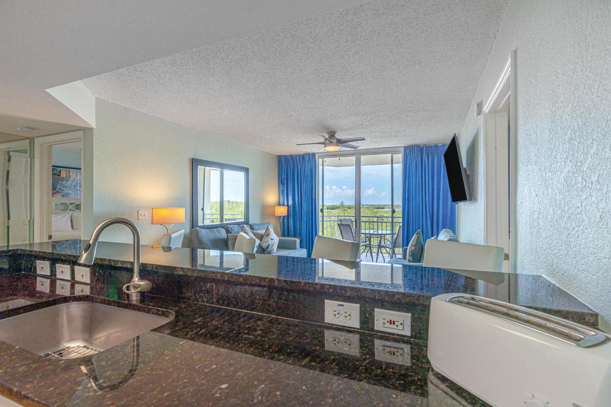 Sunrise Suites Cayo Coco Suite #208 Key West Room photo