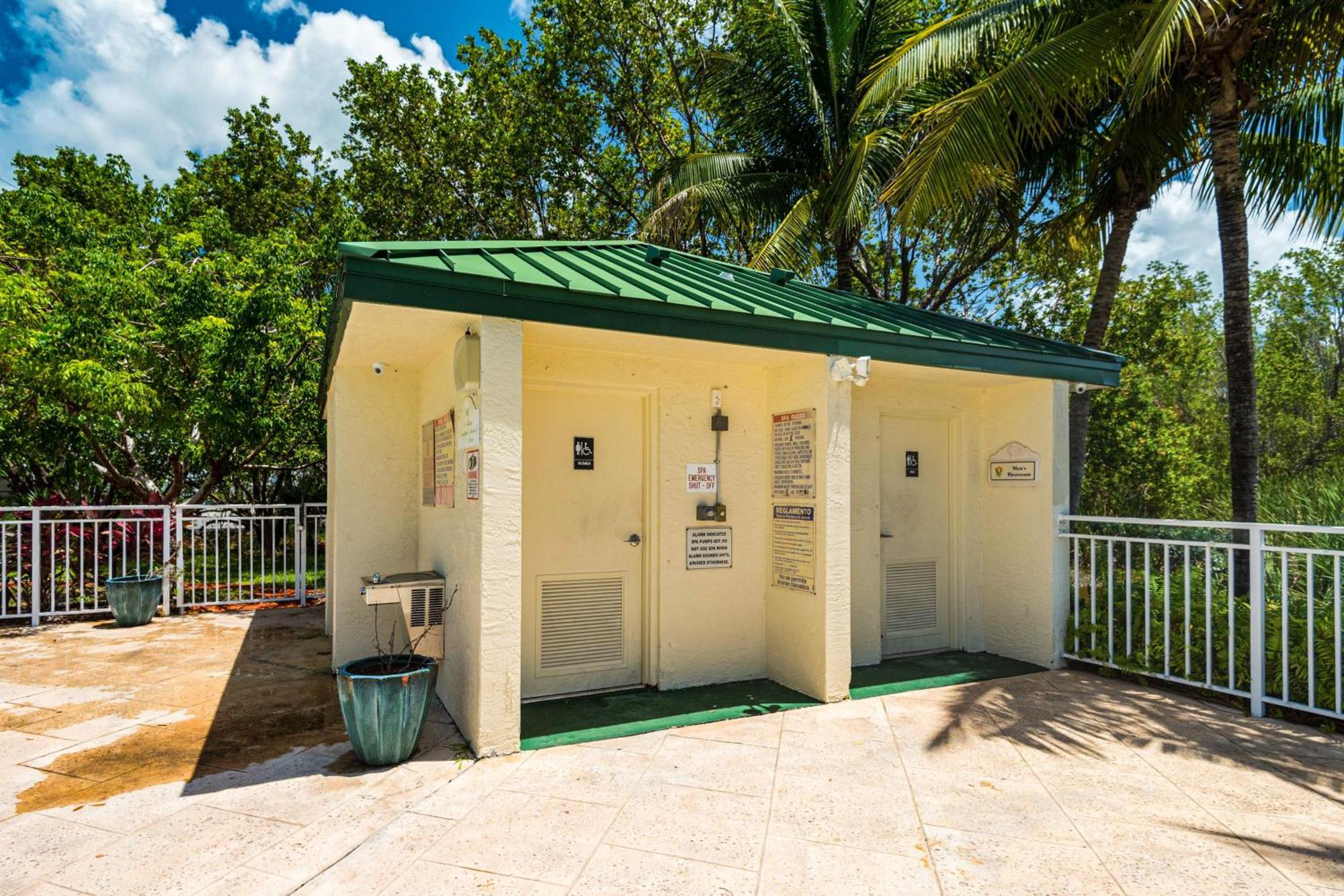 Sunrise Suites Cayo Coco Suite #208 Key West Room photo